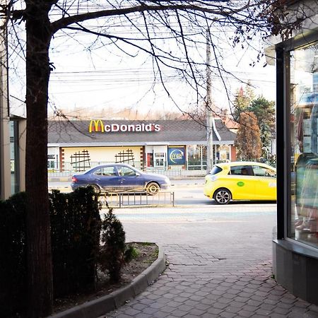 Ultracentral Golden Apartament 2 Suceava Bagian luar foto