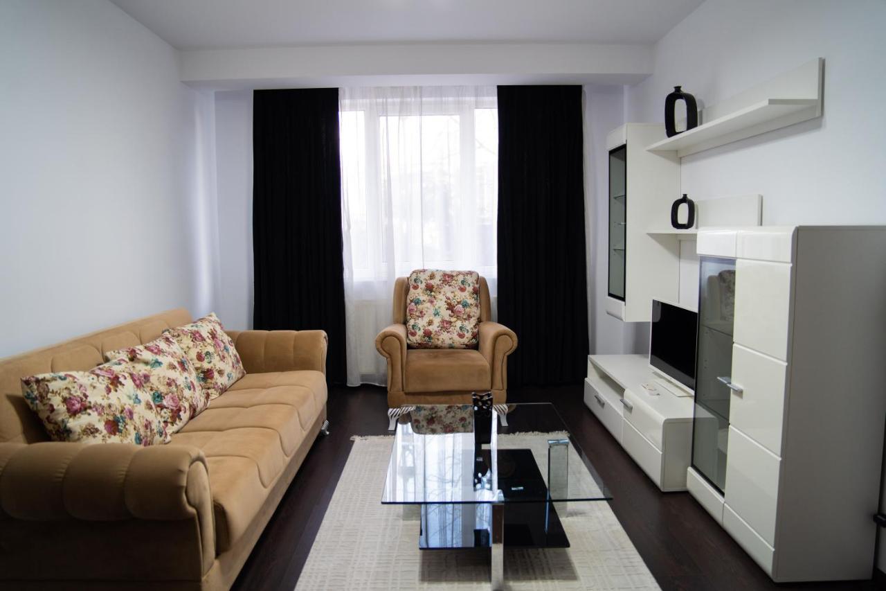 Ultracentral Golden Apartament 2 Suceava Bagian luar foto